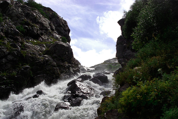 Суфруджинские водопады